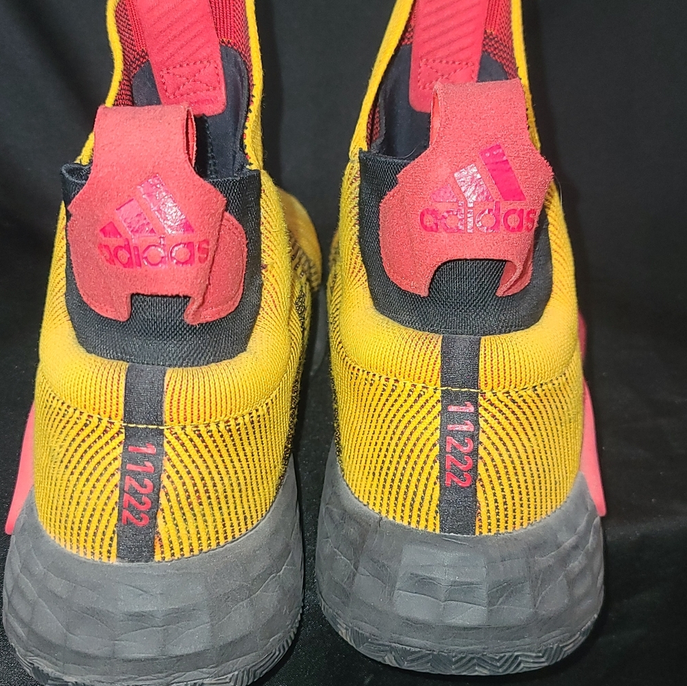 Adidas Next Level N3xt L3v3l Boost Trae Young View 2